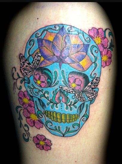 Gėlių rašto meksikietiškas tatuiruotės dizainas
