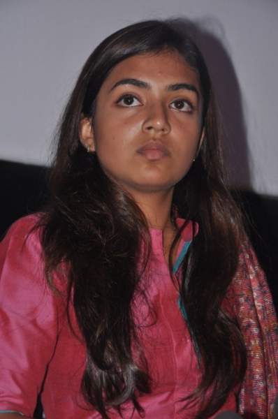 Nazriya Makyajsız 2