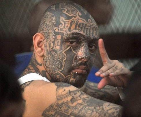Kalėjimo tatuiruotės dizainas