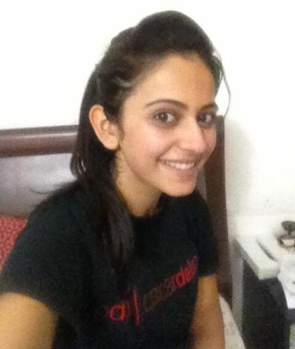 Rakul Preet Singh Makyajsız 2