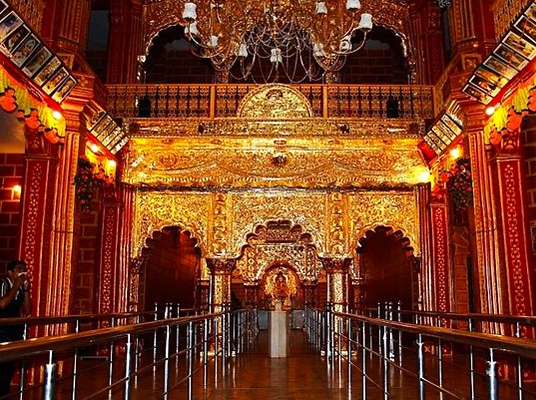 Sai Babos šventykla Shirdi mieste