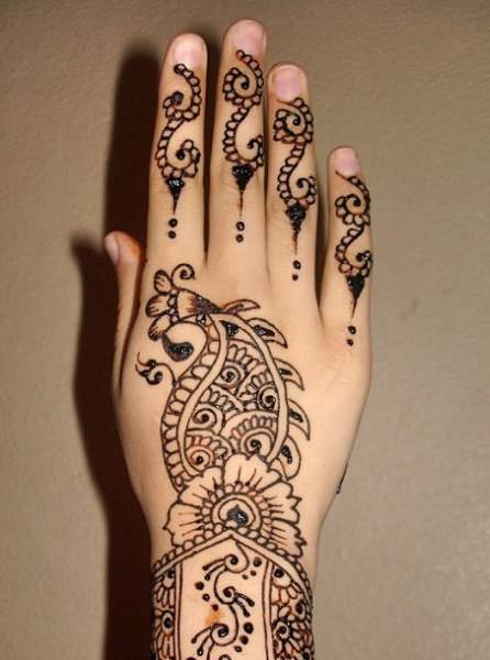 Mango motyvai Mehendi dizainas Ramzanui
