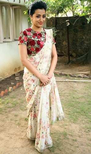 beyaz sari trisha
