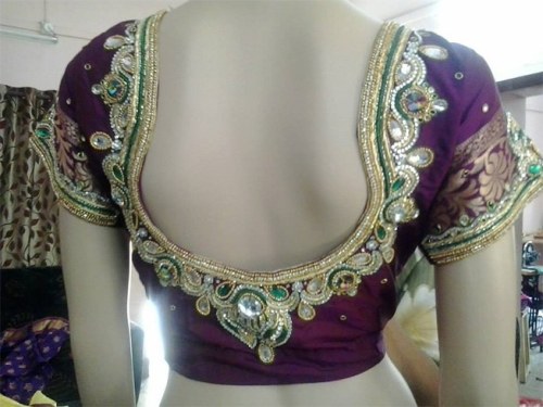 İpek Sarees İçin Kundan Bluz