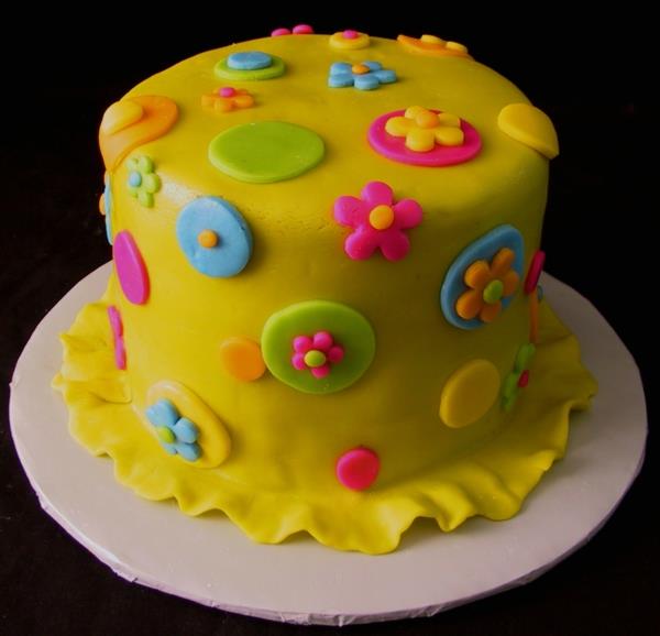 διακόσμηση κέικ κίτρινο κέικ διακόσμηση λουλουδιών