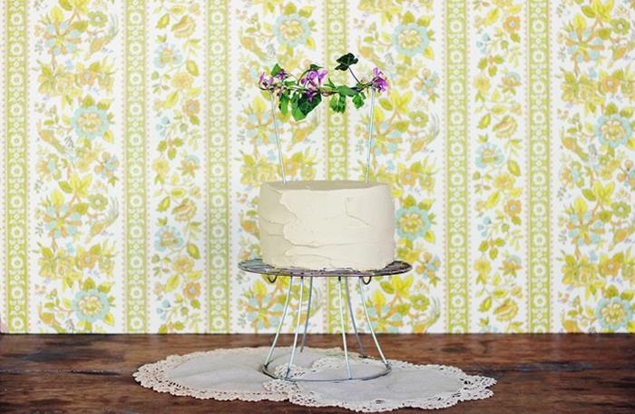 Cake stand-do-it-yourself-wire