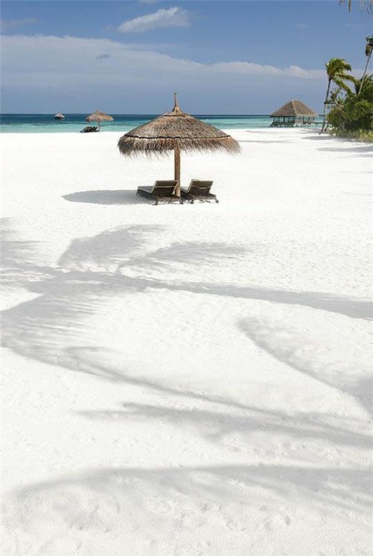 ονειρεμένες διακοπές ιδέες εσωτερικής διακόσμησης Μαλδίβες σε νησιώτικο στυλ λευκή άμμο