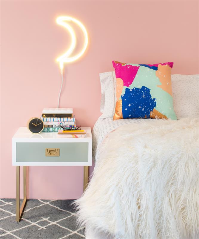 τάσεις χρώματα 2017 χιλιετή ροζ ως χρώμα τοίχου στο υπνοδωμάτιο