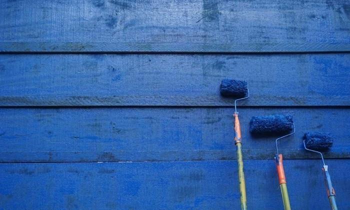 μοντέρνα μπλε αποχρώσεις σχεδιασμός τοίχου με χρώμα