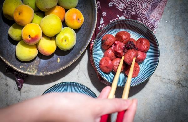 umeboshi ιαπωνικό δαμάσκηνο αποτοξινώνει το σώμα