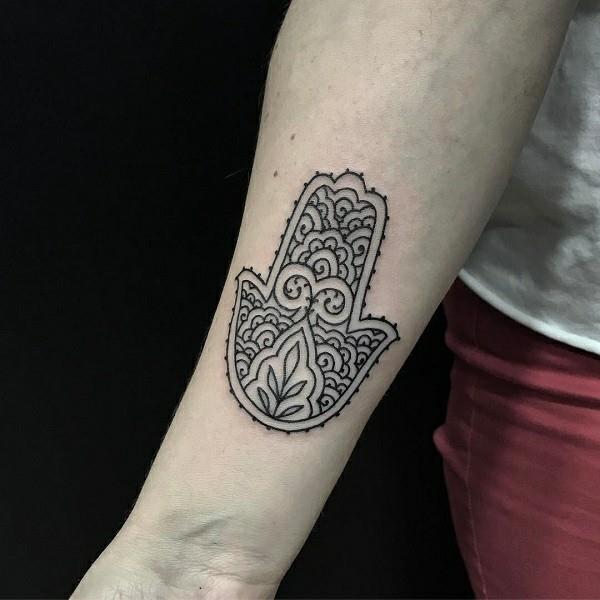 πήχη hamsa τατουάζ finigree