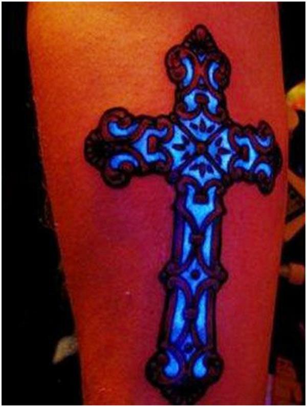 τατουάζ μαύρο φως τατουάζ σταυρό μοτίβο