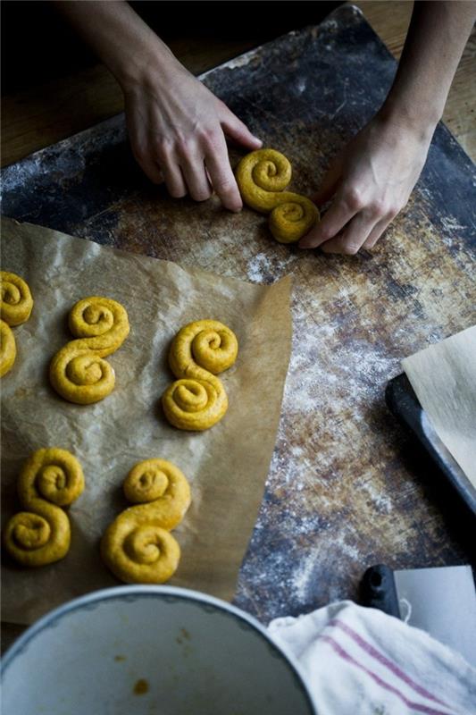 vegan ψήνουν απλά μπισκότα σαλιγκάρια