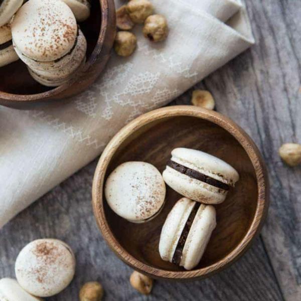 vegan γαλλική κρέμα σοκολάτας macarons