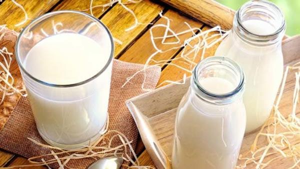 vegan γάλα εναλλακτικό γάλα αρακά