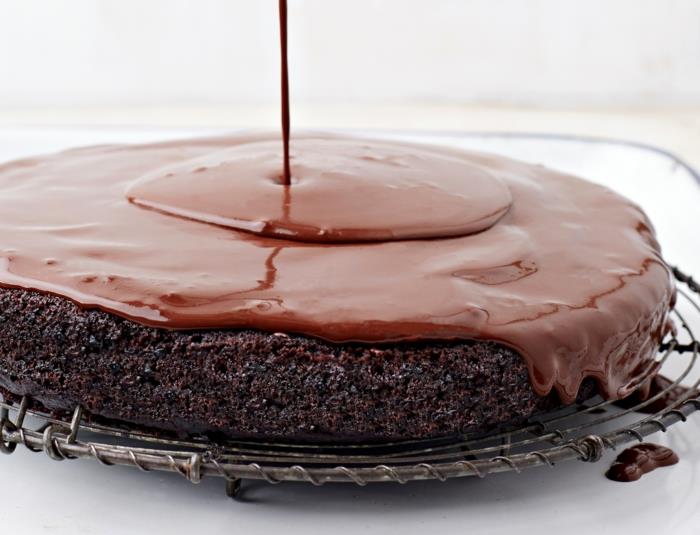 Προετοιμάστε vegan σοκολάτα συνταγή κέικ σοκολάτας γλάσο
