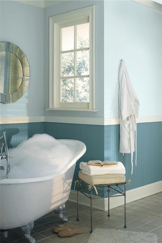 χρώμα τοίχου μπάνιο μπλε φως παστέλ αποχρώσεις ανεξάρτητη μπανιέρα