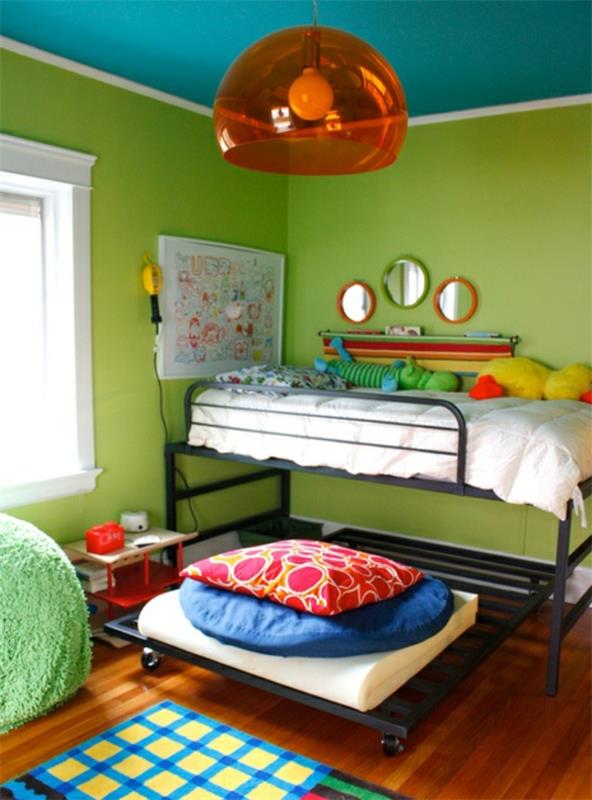 χρώμα τοίχου τιρκουάζ οροφή πράσινοι τοίχοι πορτοκαλί κρεμαστή λάμπα
