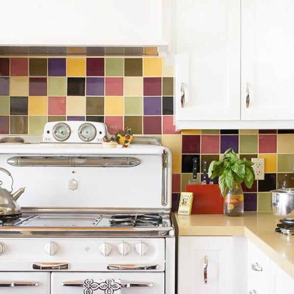 πλακάκια τοίχου για την κουζίνα ζεστά χρώματα καθρέφτες με πλακάκια