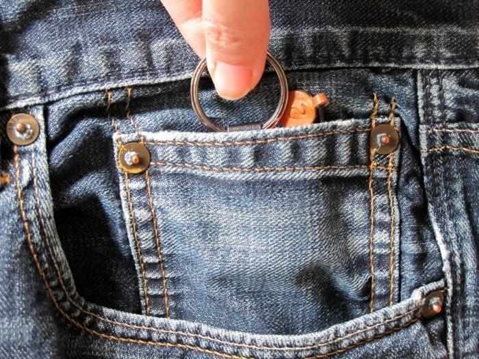 τι μπορείς να κρατήσεις στη μικρή τσέπη του τζιν