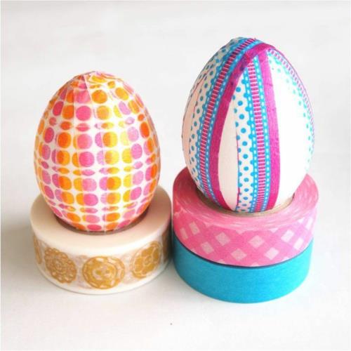 φιλιγκράν διακοσμημένα πολύχρωμα πασχαλινά αυγά με μοτίβο