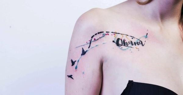ακουαρέλα τατουάζ με γραφή τατουάζ γυναίκες