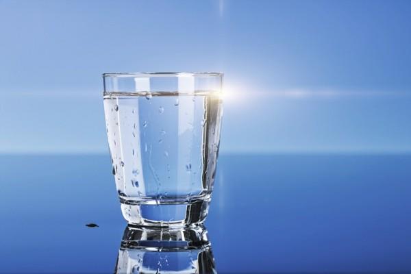 δοκιμή νερού πίνετε νερό υγιές τεστ πόσιμο νερό
