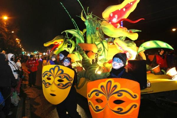 weiberfastnacht 2015 καρναβαλικές στολές καρναβαλική παρέλαση στο Κεμπέκ