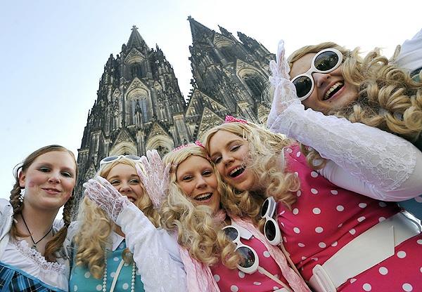 weiberfastnacht κολόνια καθεδρικός ναός αποκριάτικες στολές ιδέες