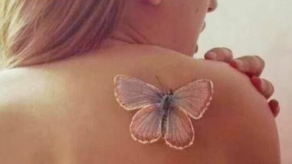 λευκές πεταλούδες τατουάζ που σημαίνουν