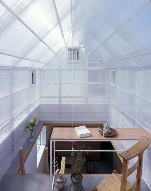 Λευκό διαφανές σπίτι ασιατική καλύβα σχεδίασης