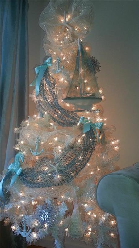 χριστουγεννιάτικο δέντρο φωτισμός τιρκουάζ θάλασσα θέμα