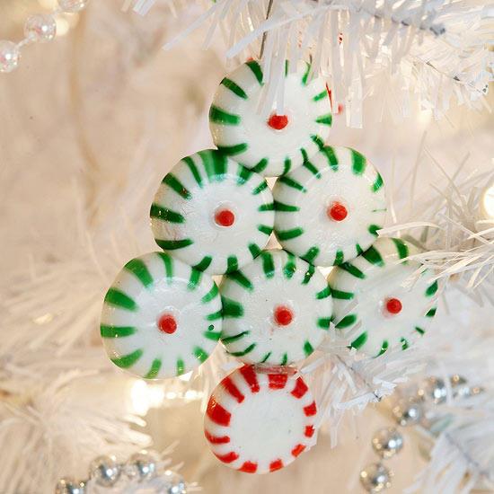 φτιάξτε χριστουγεννιάτικα στολίδια από πολύχρωμες καραμέλες