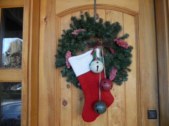 χριστουγεννιάτικη διακόσμηση για εξωτερική διακόσμηση εισόδου χριστουγεννιάτικο στεφάνι nikolausstiefel
