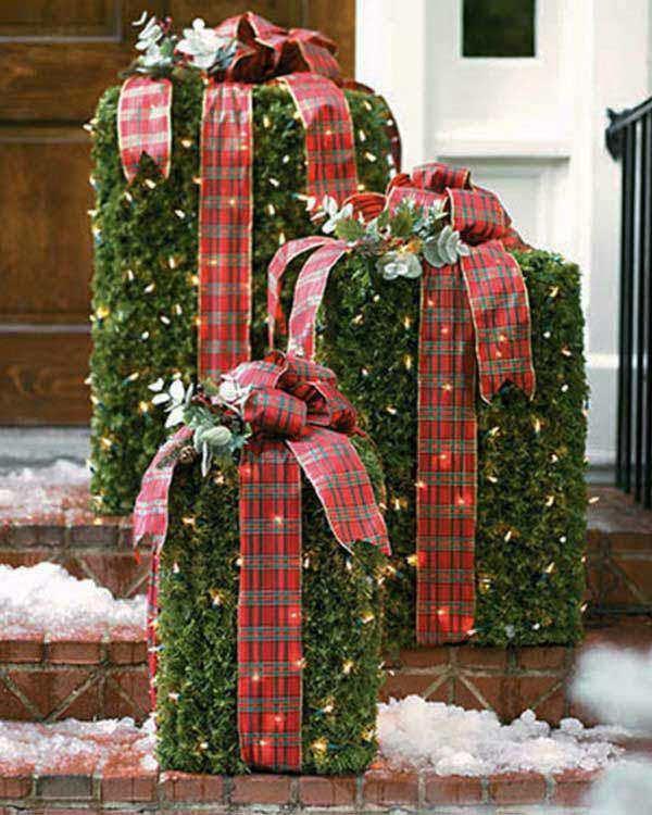 χριστουγεννιάτικες ιδέες διακόσμησης θάμνοι τυλιγμένοι