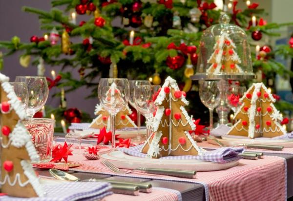 χριστουγεννιάτικες διακοσμήσεις ιδέες διακοσμήσεις τραπεζιού χριστουγεννιάτικα δέντρα μελόψωμο