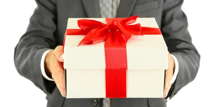ιδέες για χριστουγεννιάτικα δώρα επιλέξτε πρωτότυπα δώρα εταιρείας