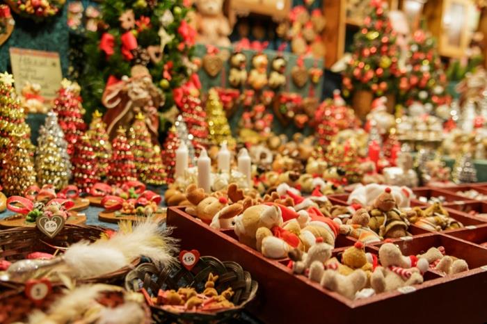 χριστουγεννιάτικη αγορά βιέννη χριστουγεννιάτικα στολίδια όμορφες χριστουγεννιάτικες αγορές χριστουγεννιάτικη διάθεση