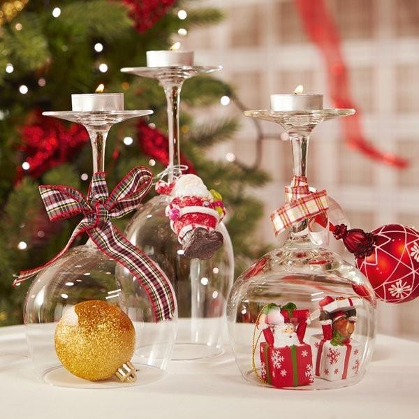 χριστουγεννιάτικα-τραπεζο-διακοσμητικά-diy-ιδέες-ποτήρια-στολίδια-χριστουγεννιάτικα-φιγούρες