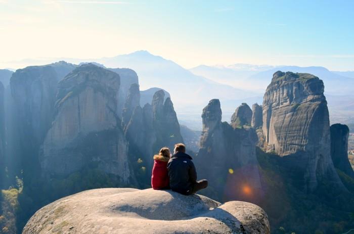 παγκόσμιο ταξίδι κόσμο ταξίδι Ελλάδα διακοπές φύση πάρκο ηφαίστειο ηλιοβασίλεμα ρομαντισμός