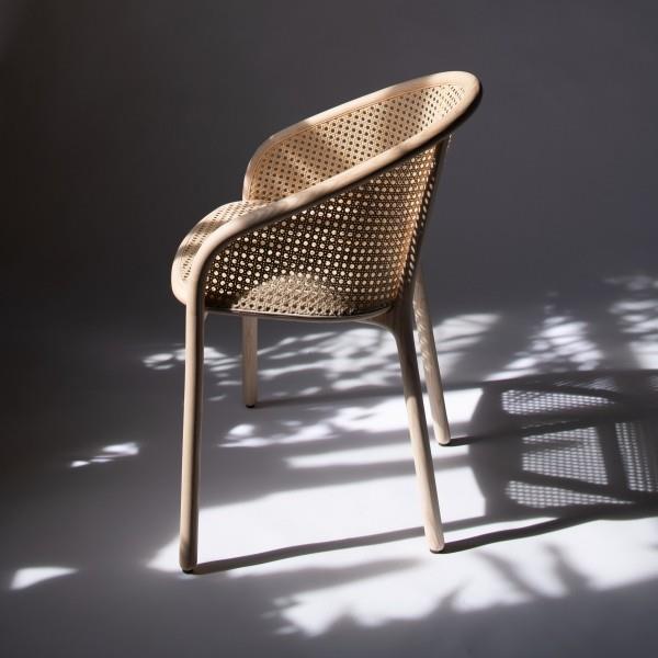 Ιδέες εσωτερικού σχεδιασμού από βιεννέζες πλεξούδες - μόνο καρέκλα