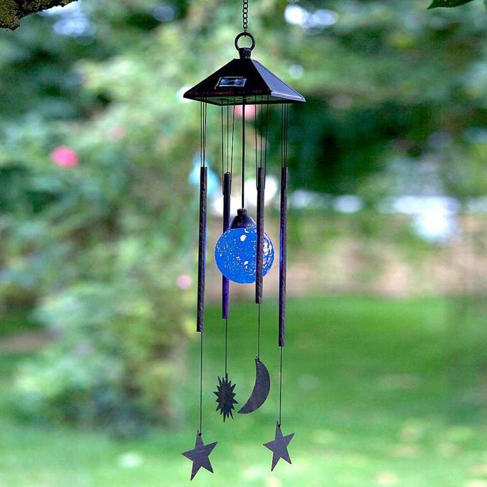 wind chime garden ηλιακές ιδέες για όμορφους κήπους