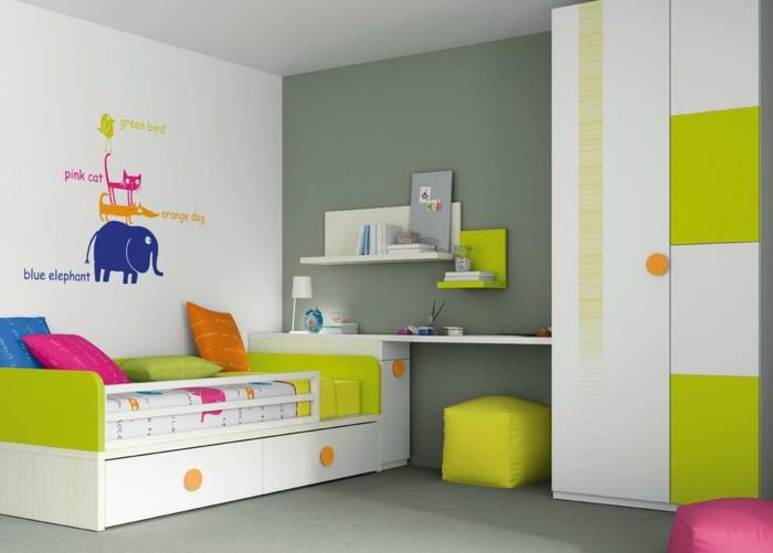 Ιδέες για βαφή τοίχων ανοιχτό γκρι διακοσμούν χρωματιστά στοιχεία παιδικού δωματίου