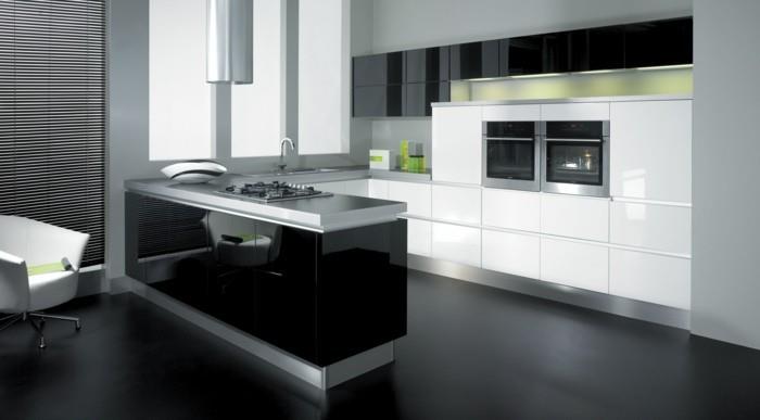 ζωντανές ιδέες κουζίνα κουζίνα σε σχήμα u με κομψή μαύρη επιφάνεια καθρέφτη