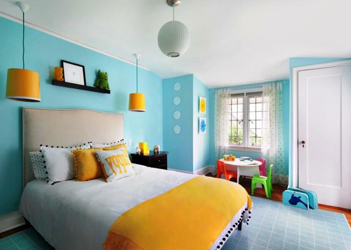 ιδέες διαβίωσης υπνοδωμάτιο μπλε τοίχοι χαλί κίτρινες προθέσεις