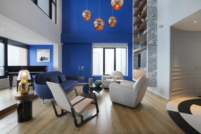 ιδέες διαβίωσης σαλόνι μπλε χρώμα τοίχου άνετα έπιπλα σαλονιού