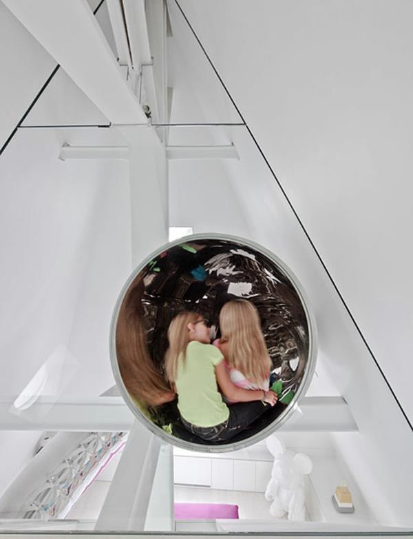 ιδέες διαβίωσης σαλόνι επίπλωση διαφάνεια ασημένια παιδικά σκαλοπάτια