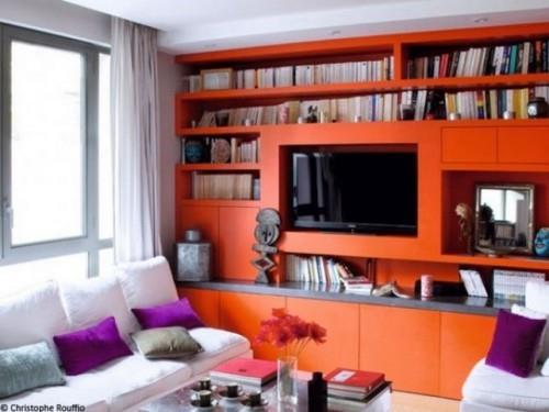 σαλόνι ιδέες διακόσμησης πορτοκαλί έπιπλα φωτεινές κουρτίνες διαφανείς