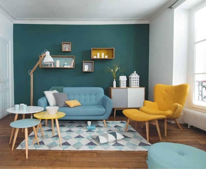 Σχεδιάστε το σαλόνι συνδυάστε κίτρινο και μπλε και ενσωματώστε γεωμετρικά μοτίβα