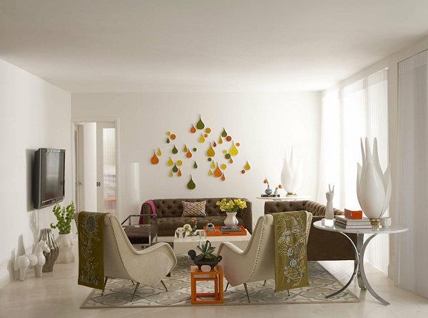 εσωτερική διακόσμηση σαλόνι συμβουλές λευκοί τοίχοι καναπές πολυθρόνα τηλεόραση